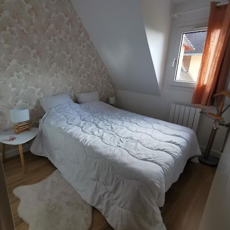 Cabourg Cosy, Appartement Refait A Neuf, 5 Min A Pied De La Mer Exterior photo